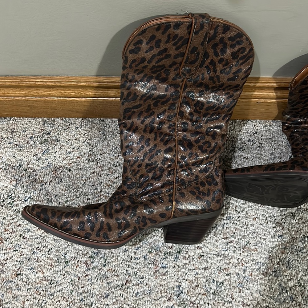 Nomad Sunline Leopard Cowboy Boots Womens 10